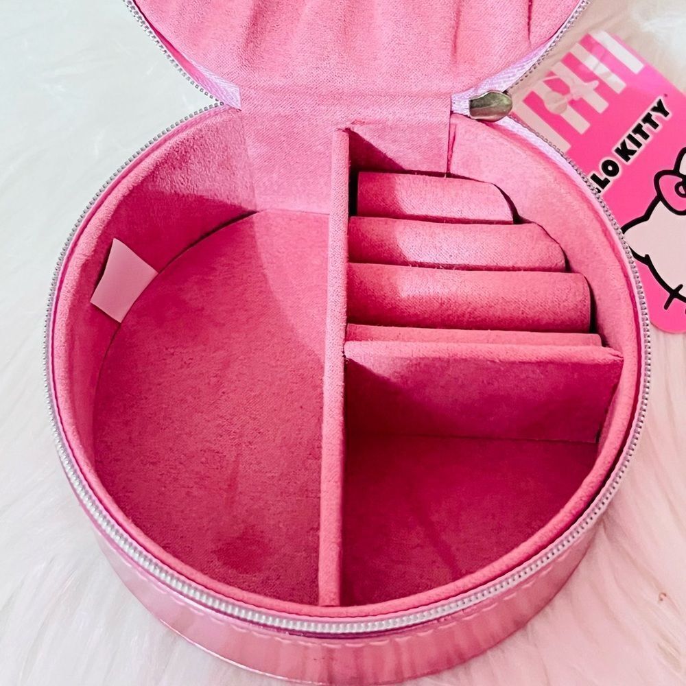 Hello Kitty Jewelry Box - Picture 4 of 5
